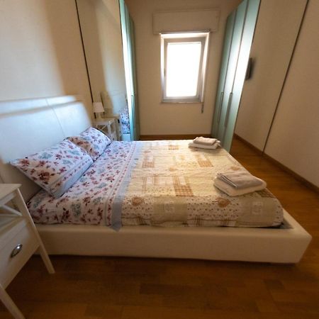 Апартаменты Attico Con Vista Panoramica Ливорно Экстерьер фото